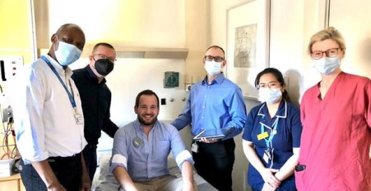 Matthias Winker with Guy's and St. Thomas' Staff