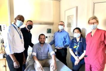 Matthias Winker with Guy's and St. Thomas' Staff