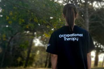 picture of an occupational therapist
